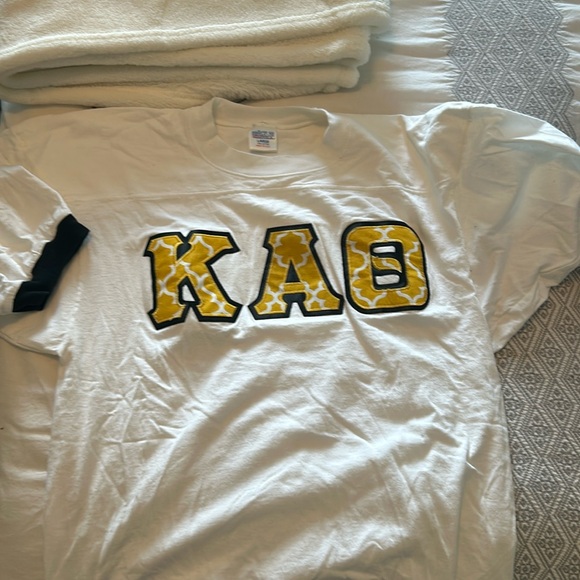 Tops - Eagle brand theta jersey